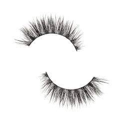 The Crème Shop 3D Faux Mink Lashes In "Not Your Baby" Makeup