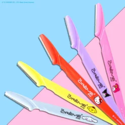 The Crème Shop X Sanrio Friends Over Fuzz! Perfect Arch Shaping Dermaplane Razors (Set Of 5)