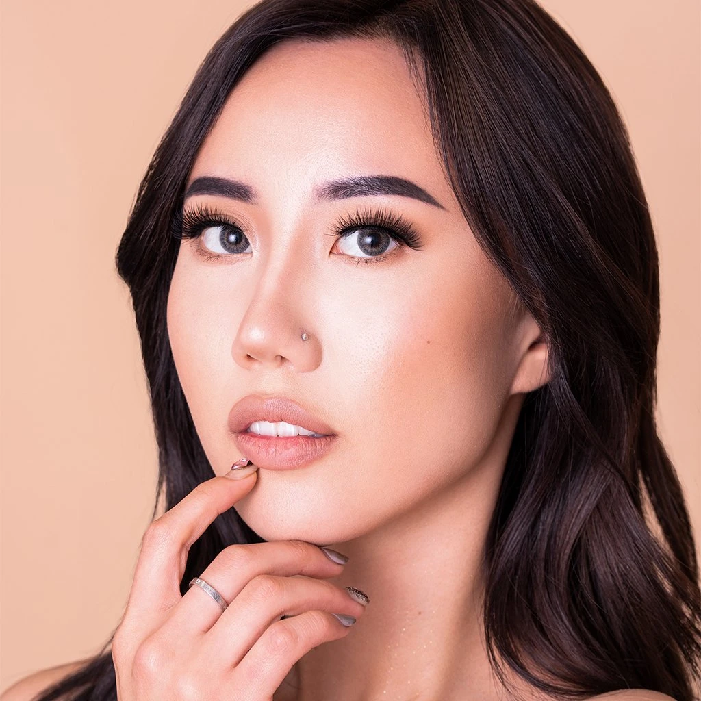 The Crème Shop 3D Faux Mink Lashes In "Hollywood" The Crème Shop 3D Faux Mink Lashes In "Hollywood"