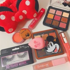 The Crème Shop X Disney New Arrivals The Crème Shop | Disney: Blending Sponge (Mickey Mouse) 3 The Crème Shop X Disney New Arrivals The Crème Shop | Disney: Blending Sponge (Mickey Mouse)