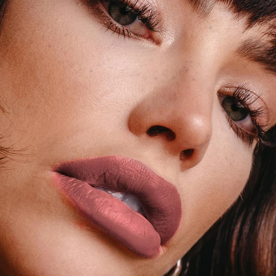 The Crème Shop Read My Lipstick - Velvety Matte Makeup The Crème Shop Read My Lipstick - Velvety Matte Makeup