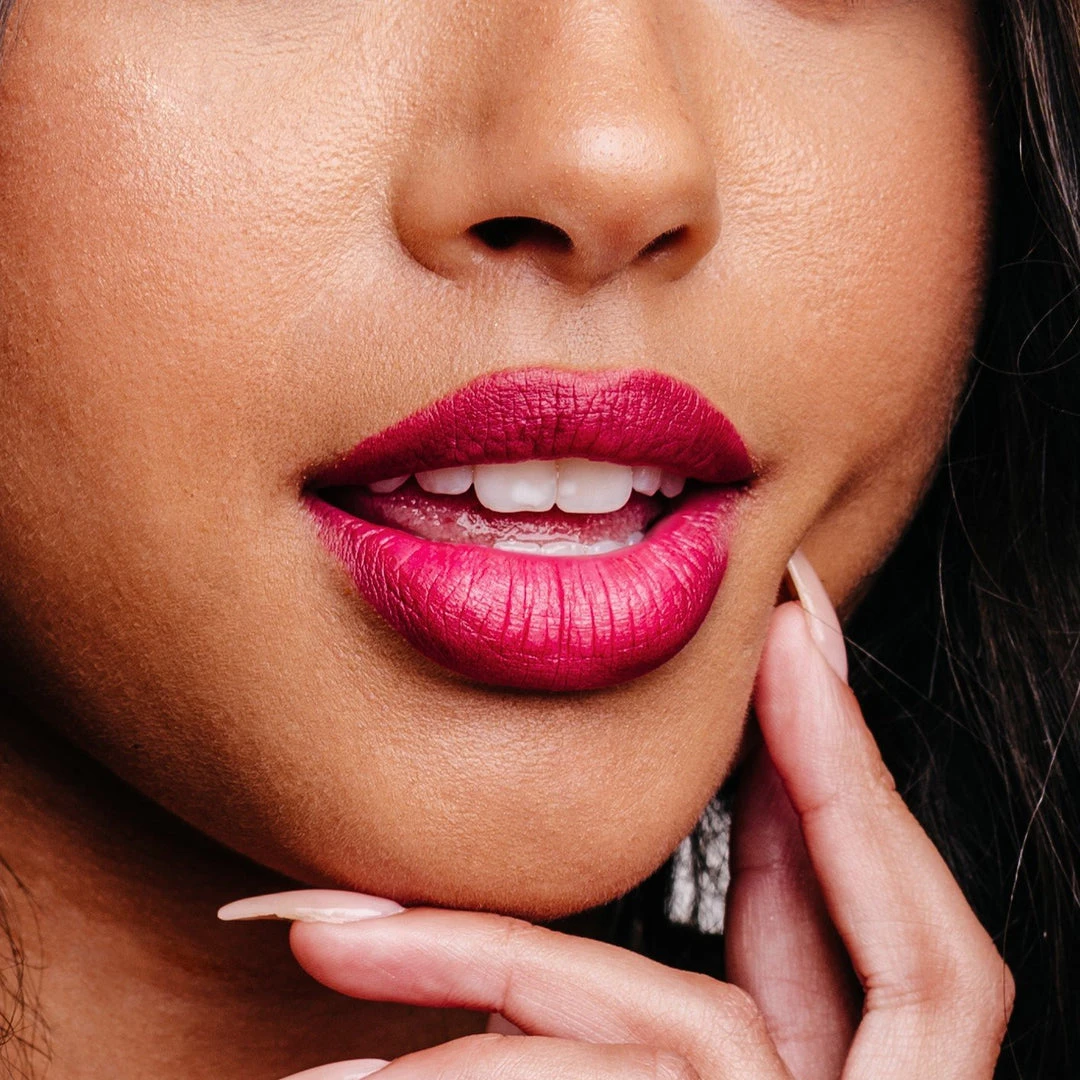 The Crème Shop Read My Lipstick - Velvety Matte Makeup The Crème Shop Read My Lipstick - Velvety Matte Makeup