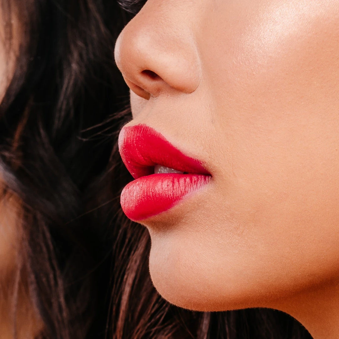 The Crème Shop Read My Lipstick - Velvety Matte Makeup The Crème Shop Read My Lipstick - Velvety Matte Makeup