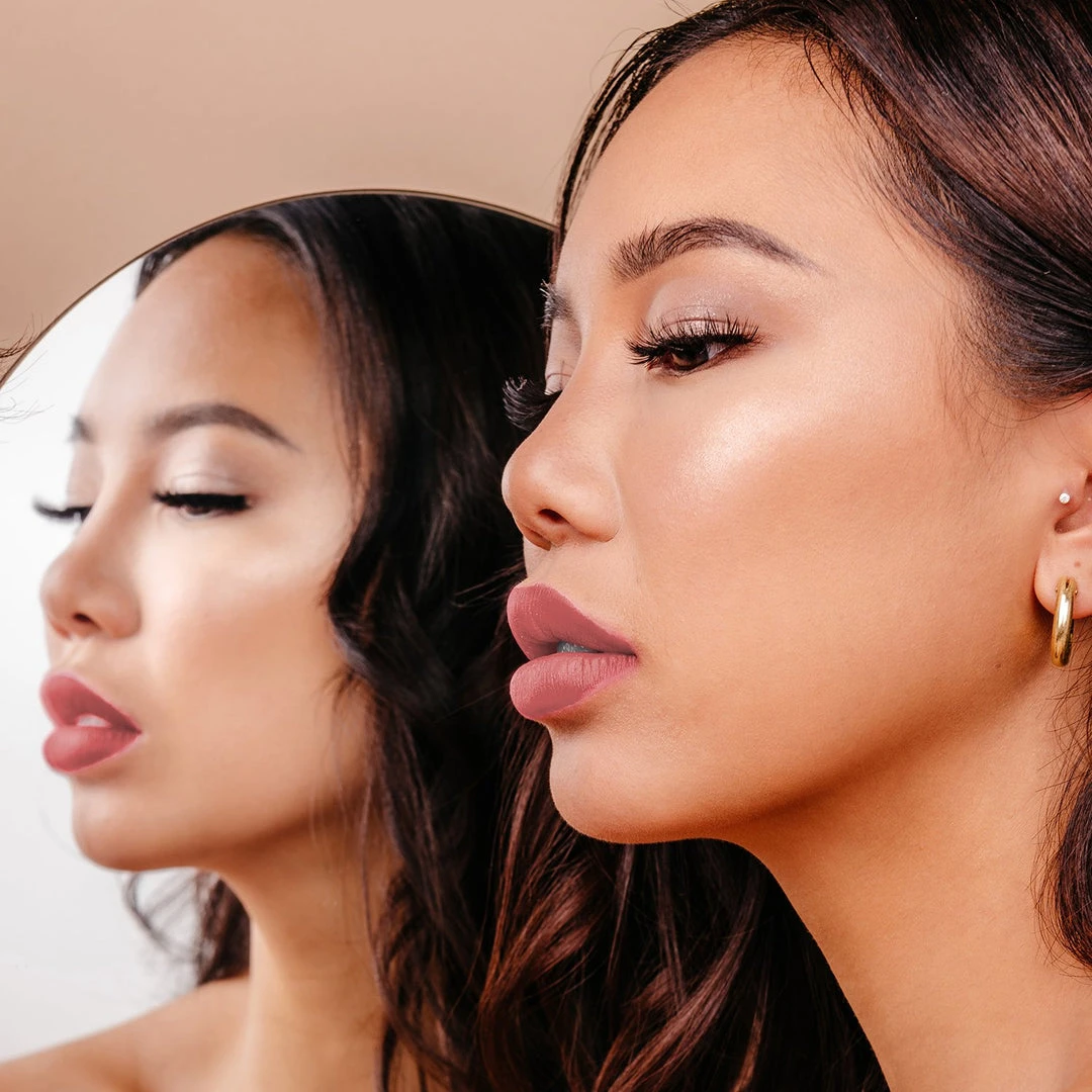 The Crème Shop Read My Lipstick - Velvety Matte Makeup The Crème Shop Read My Lipstick - Velvety Matte Makeup