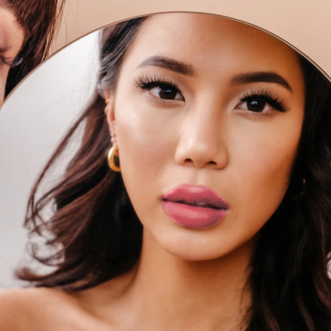 The Crème Shop Read My Lipstick - Velvety Matte Makeup The Crème Shop Read My Lipstick - Velvety Matte Makeup