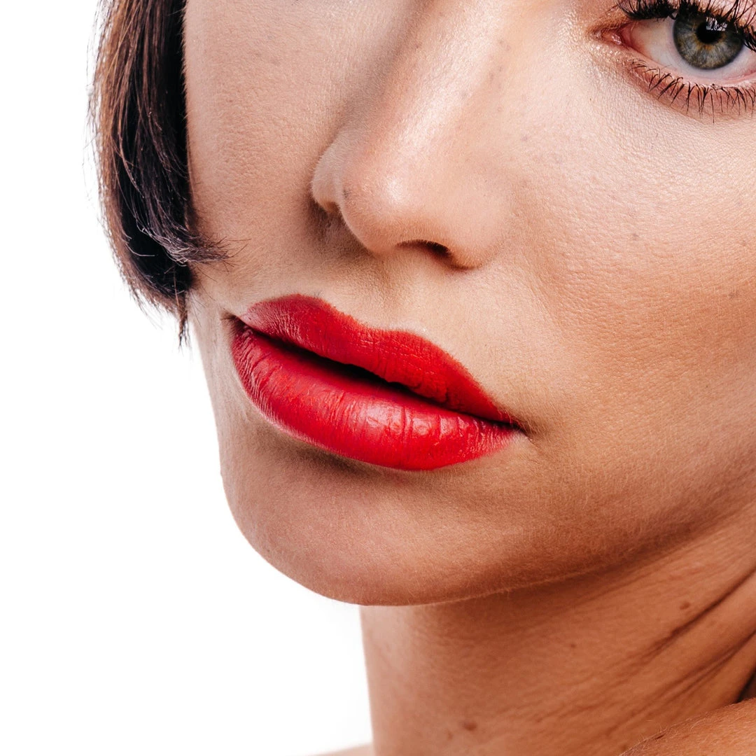 The Crème Shop Read My Lipstick - Silky Satin Makeup The Crème Shop Read My Lipstick - Silky Satin Makeup