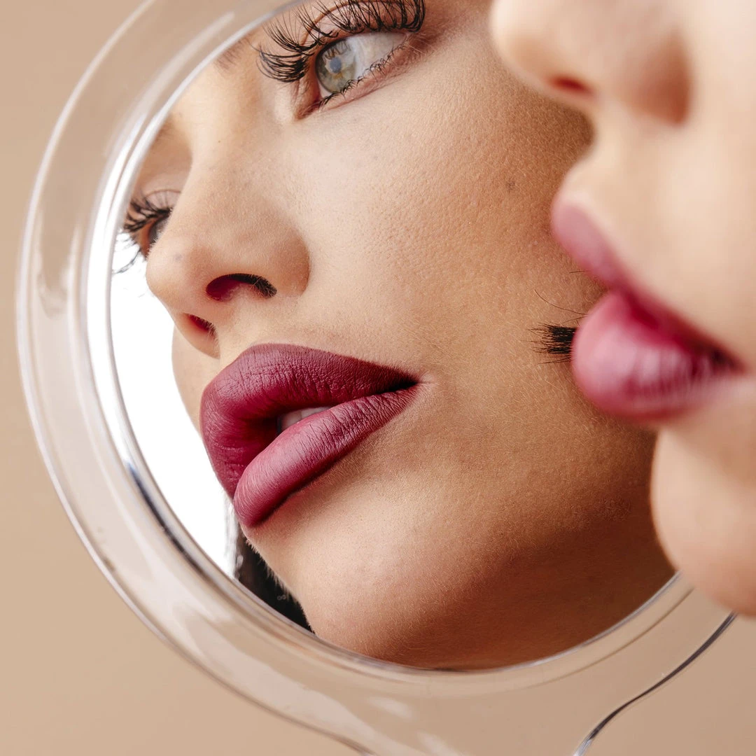 The Crème Shop Read My Lipstick - Silky Satin Makeup The Crème Shop Read My Lipstick - Silky Satin Makeup